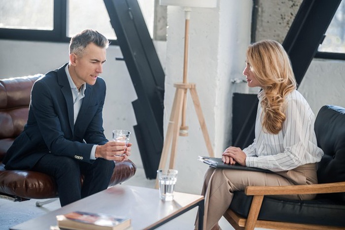 First Date Safety Tips for Online Daters