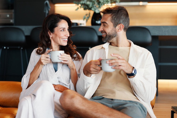 Luxury couple in Davenport