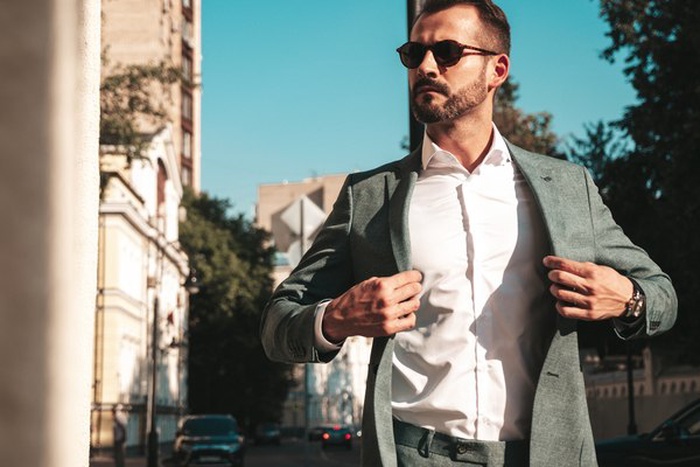 confident wealthy man in a tailored suit in St. Charles Illinois