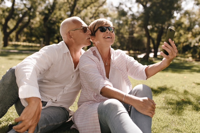 Millionaire Dating: Mature Dating for Over 50s
