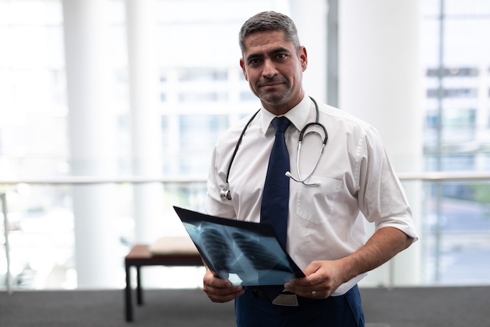 m&eacute;dico