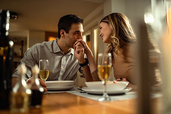 Rich men dating in Portugal