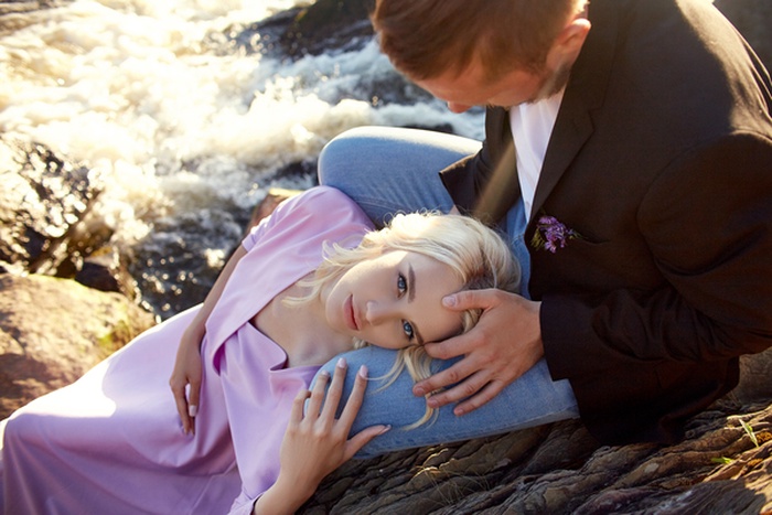 Discover how to attract a man who matches your energy and treats you like a queen. Learn essential dating tips for meaningful, respectful relationships.