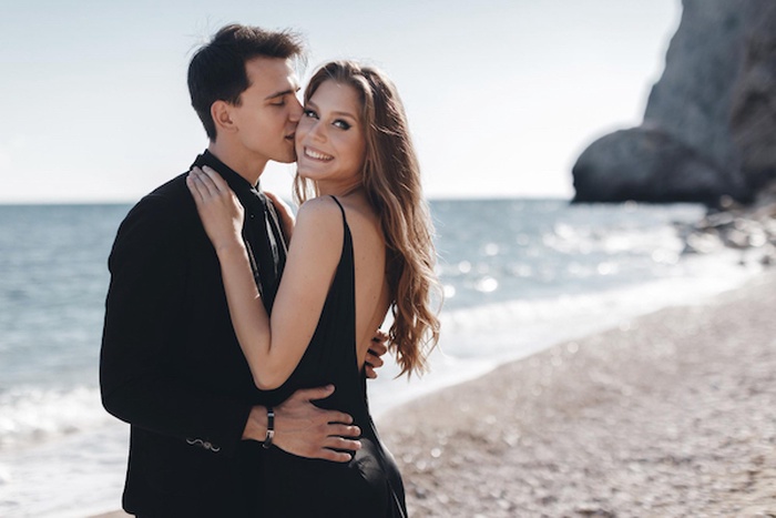 Luxury couple in Cicero