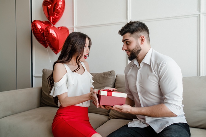 Couple, dear, love, sweet, date, relationship, connection, mature, rich, good, man, woman