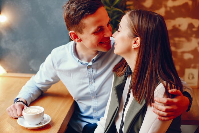 Rich Men Dating in Cheektowaga, New York