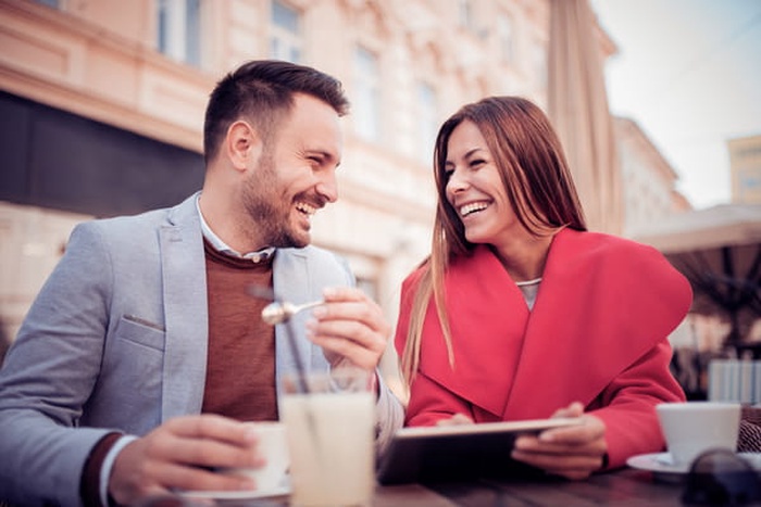 rich women dating