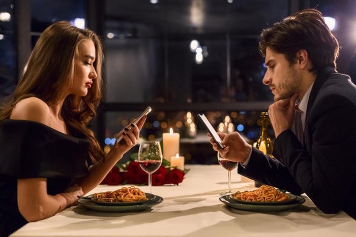 Meet Wealthy Singles