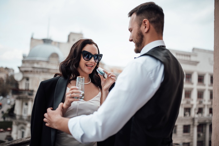 Luxury Dating in Barrie, Ontario