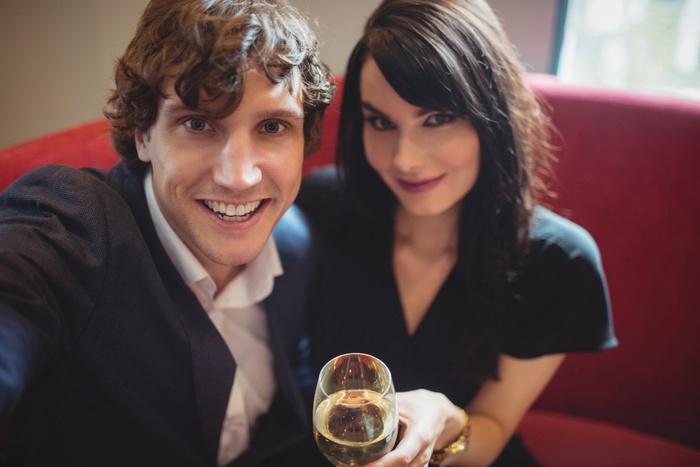Meet High-Earning Singles Looking for Real Commitment