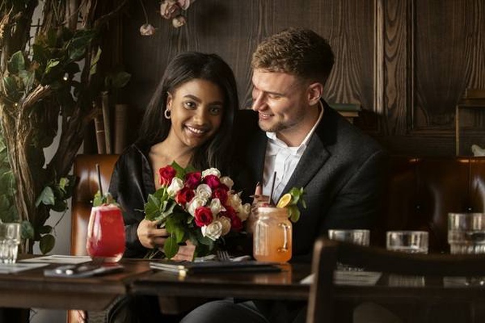 Rich Men Dating in Darling Point, New South Wales, Australia - MillionaireMatch