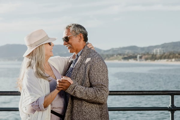 millionaire dating 