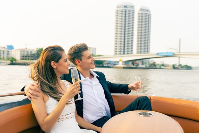 millionaire dating
