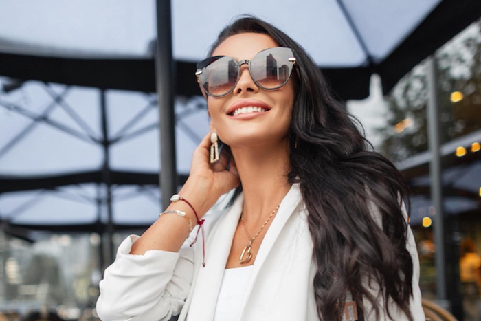 Rich woman in Plano