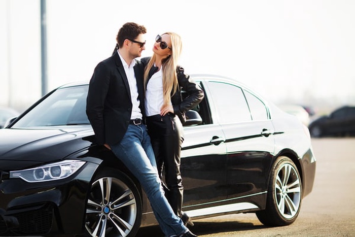 rich men dating