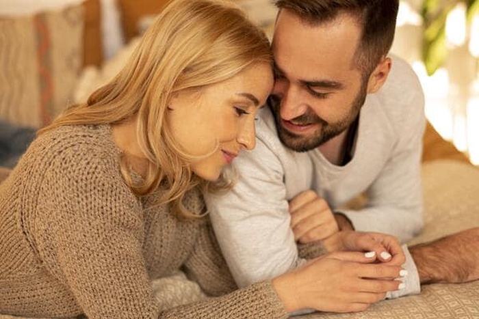 millionaire dating site