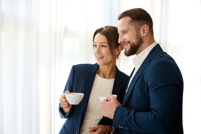 Discover rich men dating in Jacksonville with tips on lifestyle, venues, and how MillionaireMatch helps singles find genuine love connections.