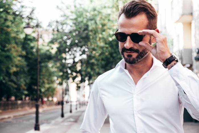 Millionaire Dating: Where to Meet Rich People in Toronto?