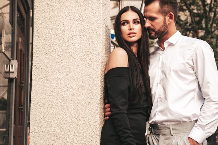 Discover rich women dating in Antioch, California. Meet successful singles, protect your privacy, and build real connections that feel genuine and lasting.