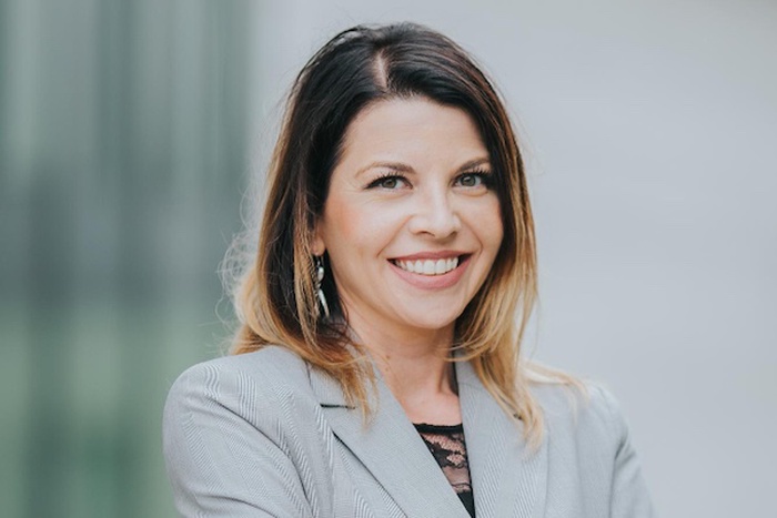 Professional woman in Rome