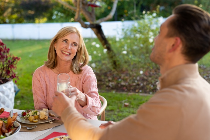Couple on a luxury date in Wollongong