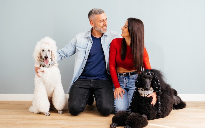 pet lovers couple