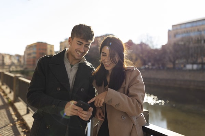 millionaire dating