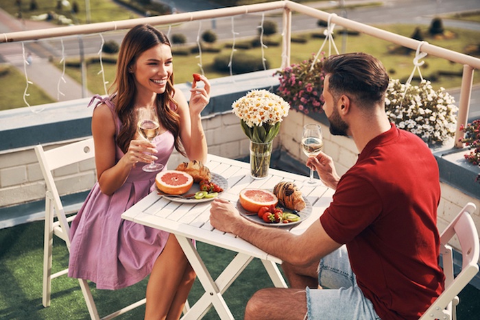 Luxury couple in Lawrence