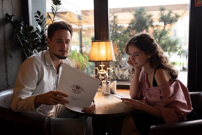 Hotel Investor Dating