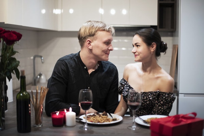 Millionaire Dating in Medfield, Massachusetts – MillionaireMatch