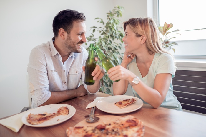Rich Women Dating in Apple Valley, California