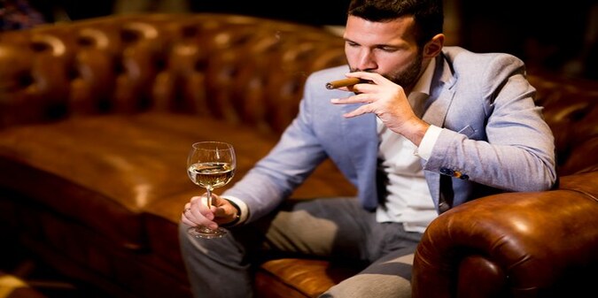 Dating,Rich dating,Rich women Dating