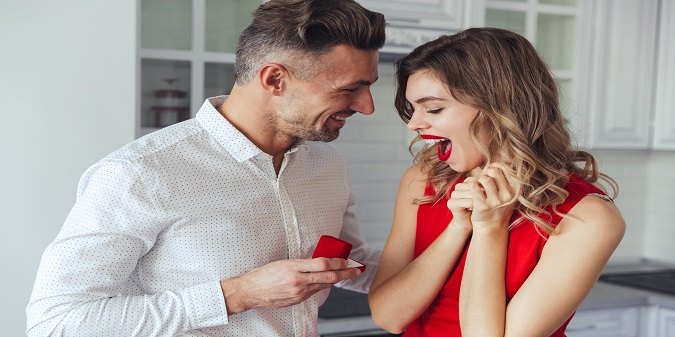 How to Attract Rich Woman