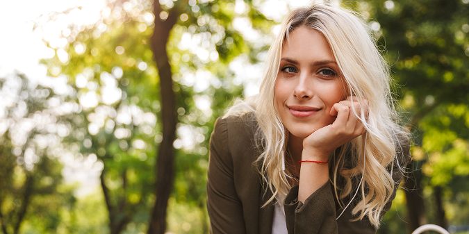 Date the Best: What Smart, Successful People Do Differently
