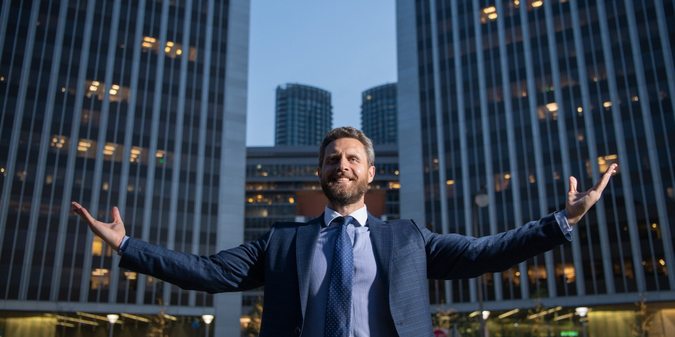 How To Get A Wealthy Guy To Ask You Out: 6 Key Steps?