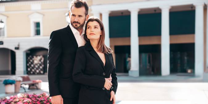 rich couple