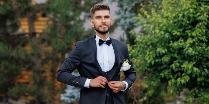 Dating Apps and Double Standards: Why Men Need to Adjust Expectations