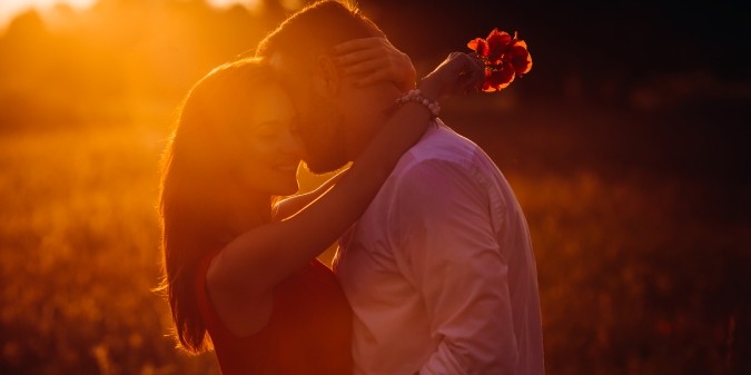 pareja amorosa, gente rica, hermosa pareja