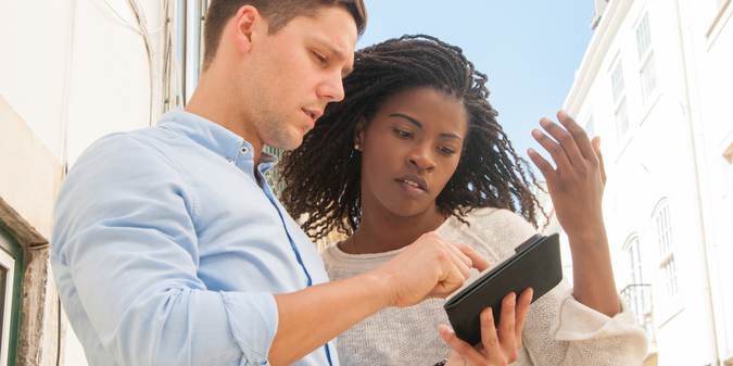 ating apps, Black men, White men, racial preferences, online dating, cultural influence, dating algorithms,