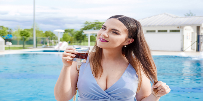 attractive young woman