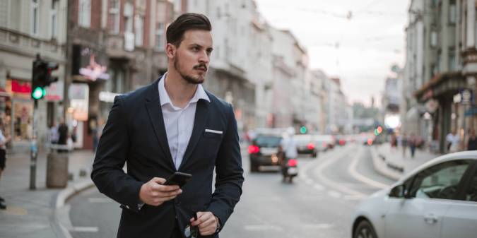 rich men dating