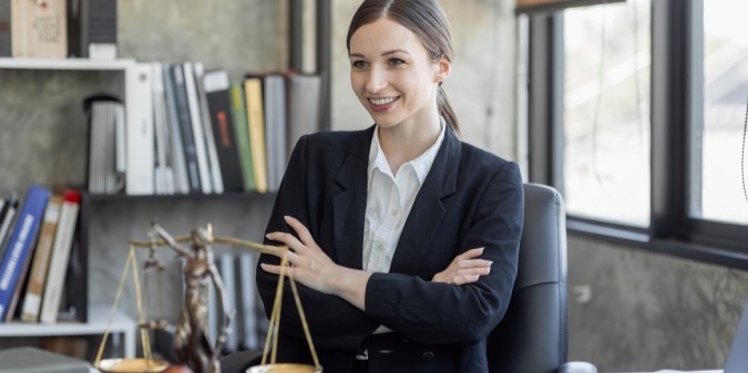 Female lawyer, attractive woman，elegant lawyer