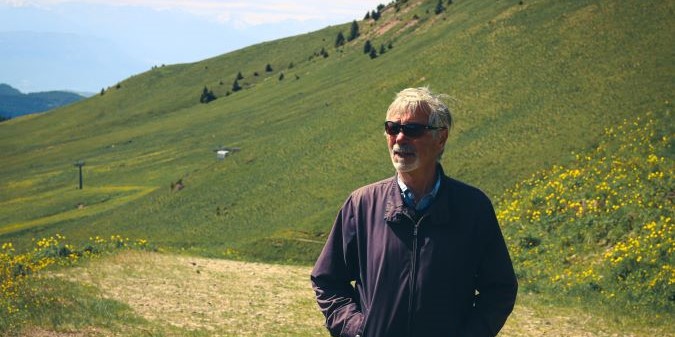handsome man, single man, nature, wear glasses