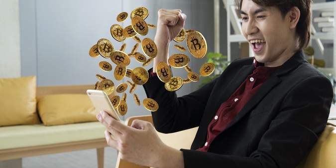 how to make money on crypto