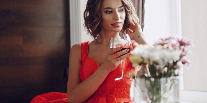 Date Queen-Level Women