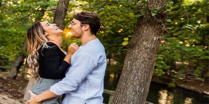 couple hug in park
