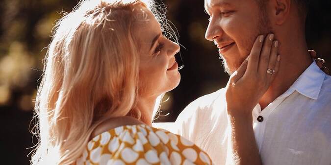 How to Handle Conversations About Exes